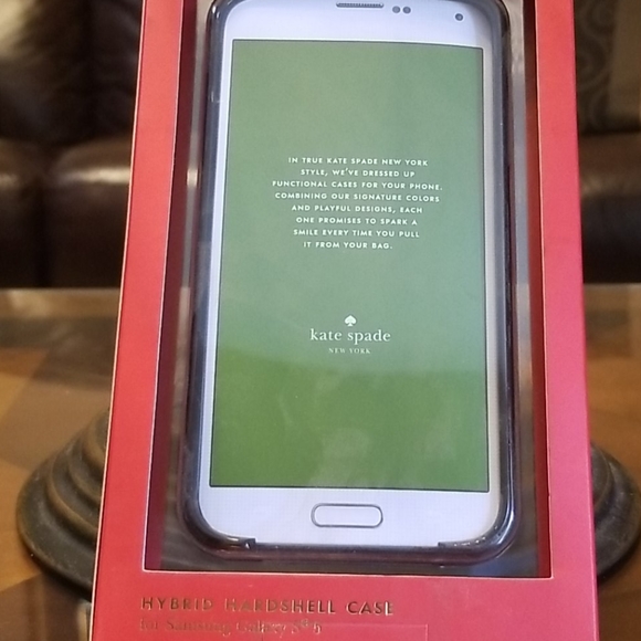 Kate Spade - Picture 4 of 7